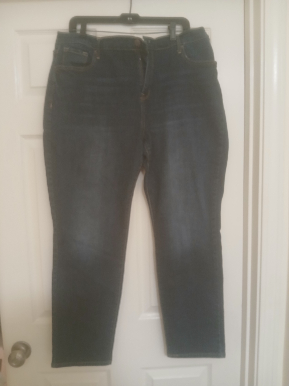 Old Navy Women's Straight Leg Jeans in Dark Blue Wash